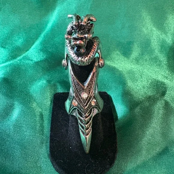 Hot Topic Dragon Full Finger Armor Ring - Picture 2 of 3